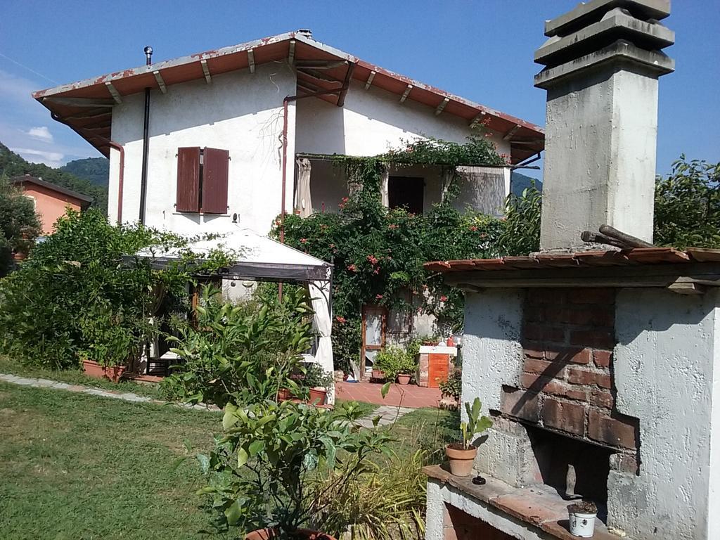 Bed and Breakfast Casa Virgilio Fosdinovo Exterior foto