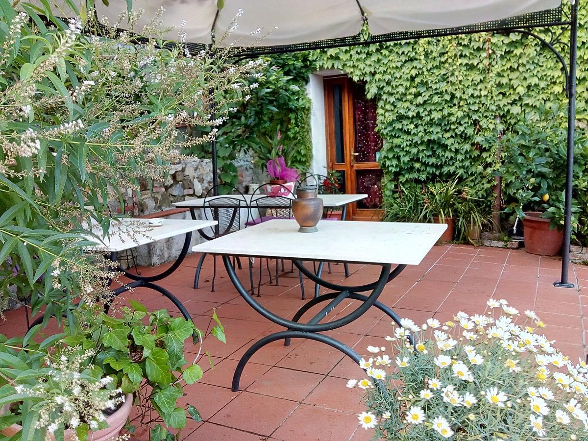 Bed and Breakfast Casa Virgilio Fosdinovo Exterior foto